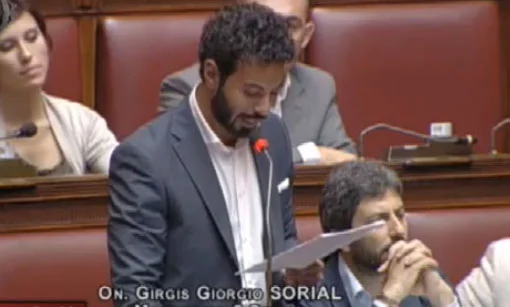 L'Italia crolla, ma per Padoan tutto va bene