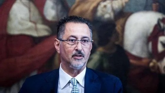 Scandalo sanità in Basilicata: gli arresti gettano un'ombra inquietante. Pittella si dimetta