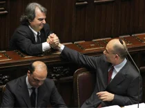 Il teatrino del governo