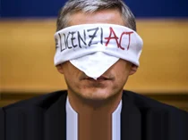 Via libera ai licenziamenti di massa