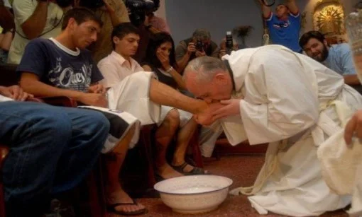 Passaparola-Papa Francesco, sacerdote- Francesca Ambrogetti