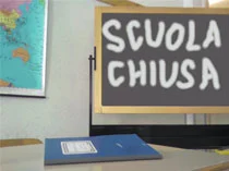 Scuole chiuse al sabato per crisi