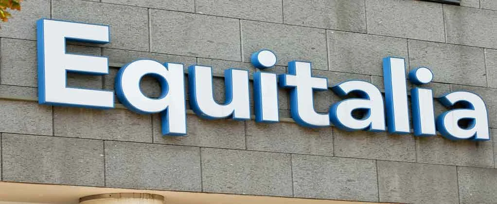 Il bluff di Renzi: Equitalia cambia solo nome, i pignoramenti rimangono