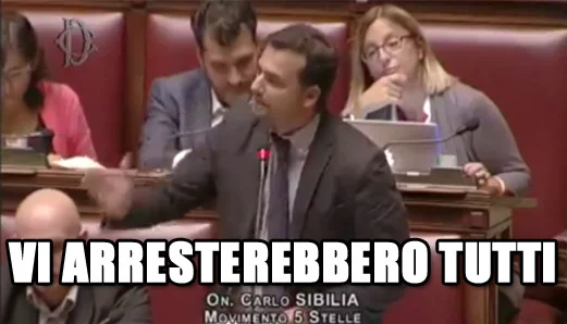 La Guardia di Finanza nelle sedi dei partiti
