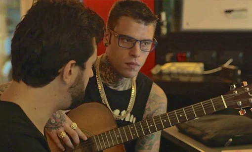Il pd contro #Fedez, artista libero