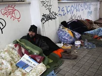 La crisi in Grecia la pagano i poveri: -86% di reddito, +337% di tasse