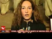 Violato l'account Twitter di Paola Taverna