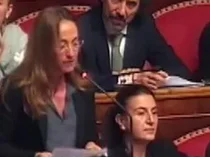 Un minuto di vergogna per il governo #tuttiacasa