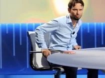 Favia non molla la poltrona