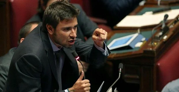 Cambiano il nome alle loro porcate per farcele digerire