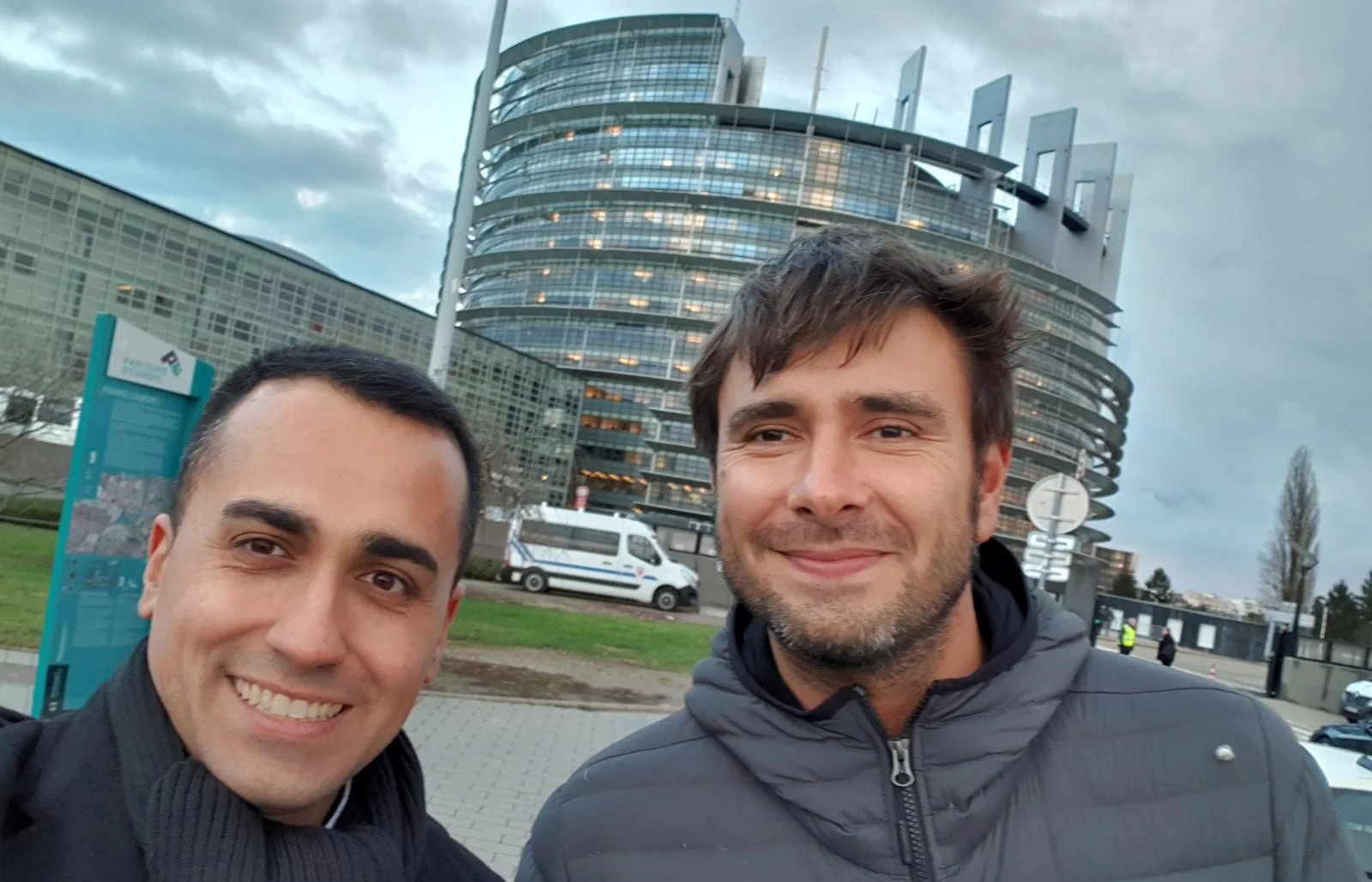 Chiudiamo la sede del Parlamento Europeo di Strasburgo