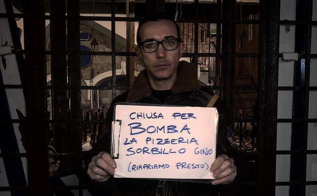 Dopo le bombe Napoli non abbassa la testa. Lo Stato è presente