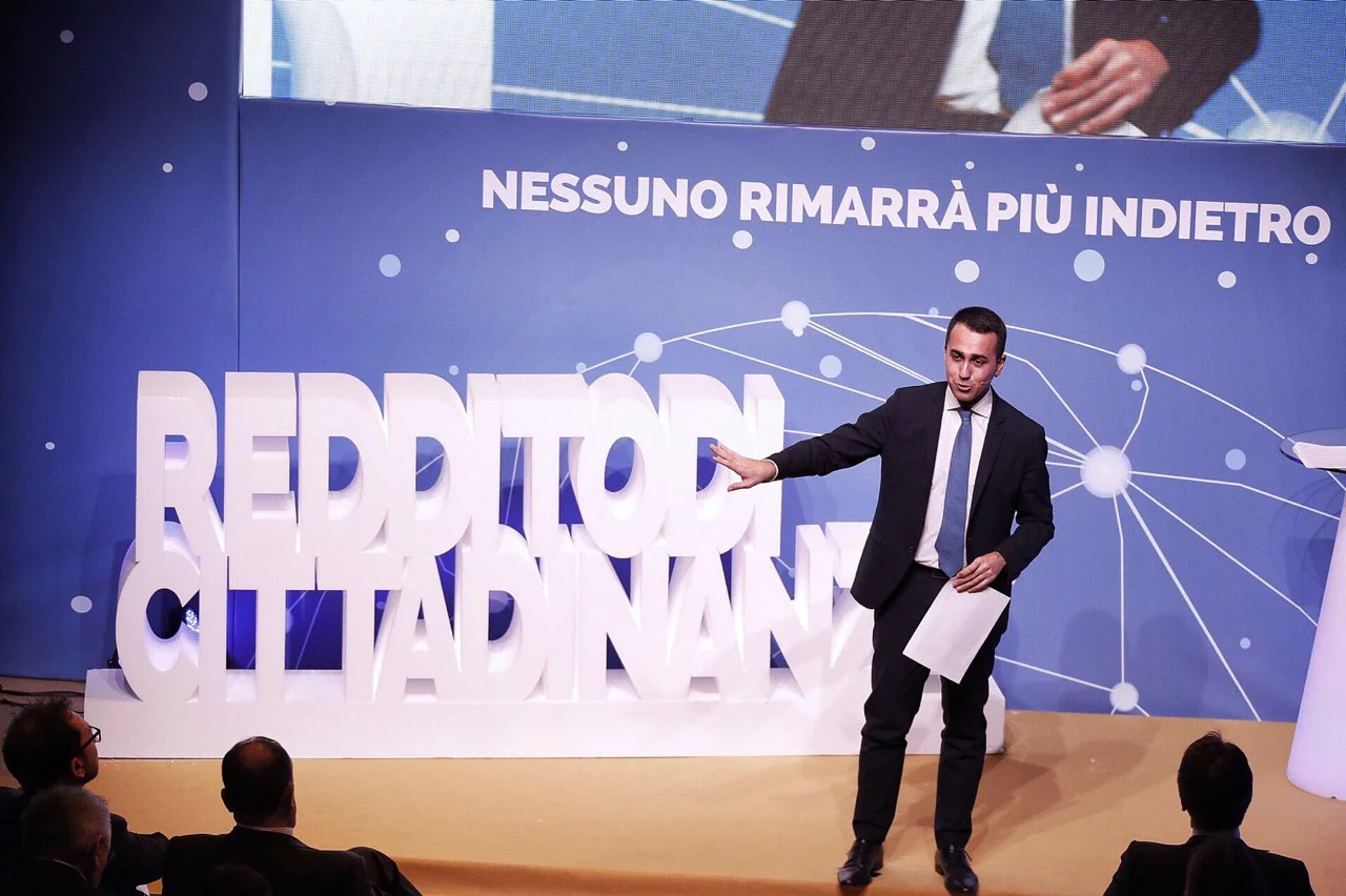 Il MoVimento 5 Stelle presenta il Reddito di Cittadinanza