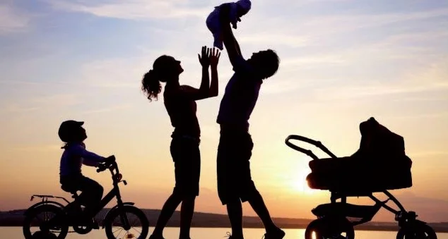 Il nostro impegno per le famiglie in 10 punti