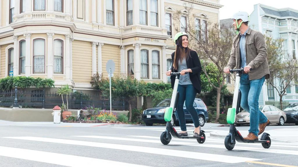 Elettrici, leggeri e sostenibili: in città la mobilità è “micro”