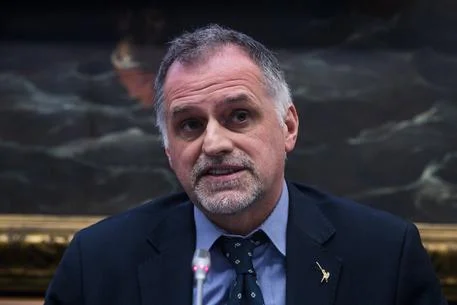 Garavaglia (Lega) mente e attacca i più deboli. Il Reddito di Cittadinanza non si tocca!