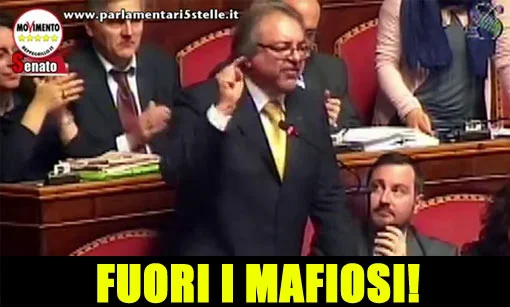 La mafia ha vinto grazie a Renzusconi #GrassoDimettiti