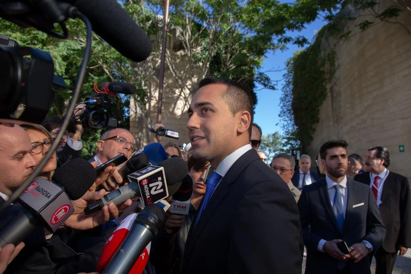 Il MoVimento 5 Stelle è per gli italiani e per nessun altro
