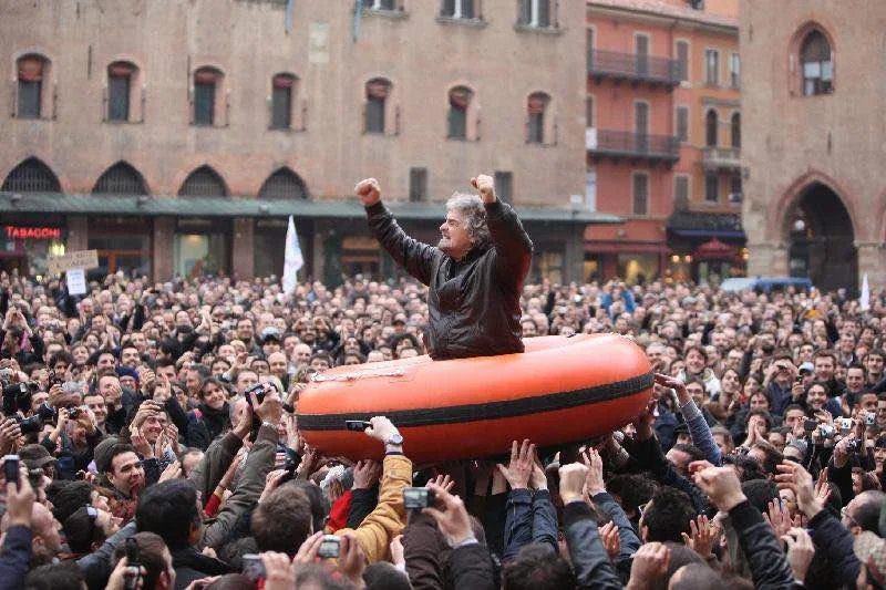 Dieci anni: dal V-day a Rousseau