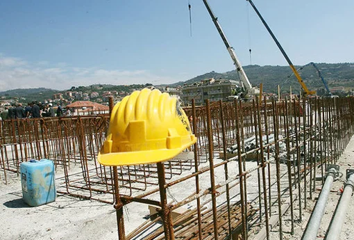 Millecento morti sul lavoro nel 2011