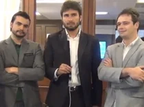 Il M5S va in India dai marò